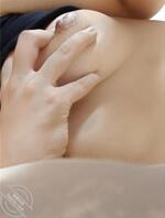 儿媳妇的福利22:公公摸我的胸2