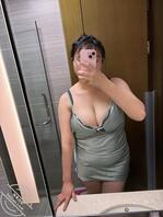 云贵川附近找夫妻情侣交换或找单在男友面前ntr0