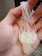 (原创)：干妈被操完总说我射得好多，今天打个飞机看看，确实好多的样子0