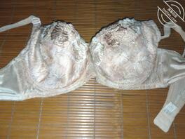 卖逼妈妈的高中胸罩,黑丝!喜欢的都关注一下吧!这粉丝量我都不想更了!1