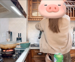 (原创)爸妈不再家,跟姐姐肆无忌惮的做爱,从厨房做到卧室炮火响了一夜(下2