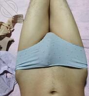 无意之间偷拍的妈妈，把精子射在妈妈内裤上，让妈妈怀孕，想艹妈妈，有没有经2