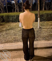 纹身姐路边的露出，有认出的吗1