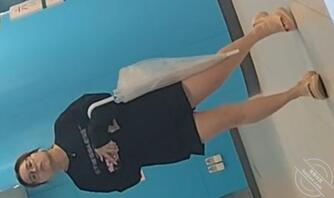 地铁街射涂鸦骚货2