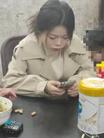 【求助】在姐姐知道我对她的心思的情况下，我是循序渐进，还是直捣黄龙1