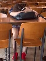 能看到什么颜色嘛抄底2