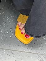 大红色的脚指甲1