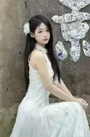 杭州清纯嫩妹 王雯芳 网调洗澡全程曝光反差爆表 杭州甜美女孩王雯芳，平日里妆容淡雅笑容甜美一副邻家乖乖女模样2