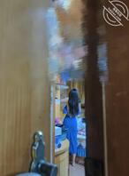 [原创]4.偷拍亲姐姐换衣服，终于看到姐姐全身了，真想进去抱着她1