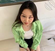 如何让保守闷骚女友接受被别人玩1