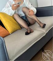 10. 我以为我姐会生气不理我,没想到对我更亲密了0