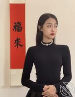 反差母狗魏雨馨2