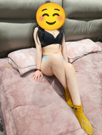 江苏肥臀嫩奶骚菲菲，大方展示被男朋友爆操2