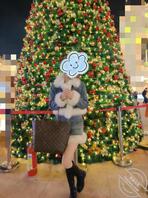 [原创内容]85.圣诞节前跟姐姐的快乐，圣诞树下姐姐高兴得像个小女孩2