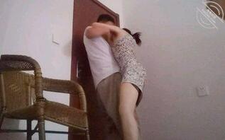 【自拍】自慰准备发海角,却被儿子看见,羞耻感上头强奸了自己的亲生儿子!!0