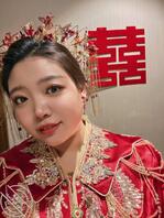 新婚娇妻新婚当天记录，秀禾服，敬酒服。2