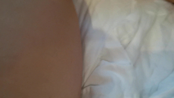 干累了，换个省劲姿势