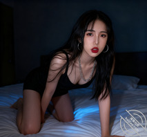 我家有女初长成，好想操自己的继女1