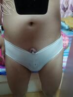 今天穿上了老婆的原味臭内裤，味道好香