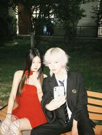 海友爸爸们喜不喜欢骚母狗小茹的cos评论过二十更新真空露出cos喔2