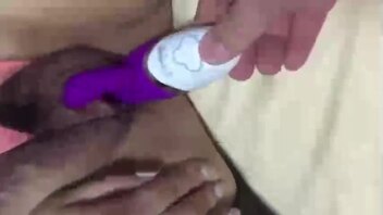 母子乱伦，儿子再玩一会，巨乳妈妈再坚持一下