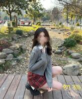 更新日常 坐等侄女周末回家偷拍 绝对炸裂1