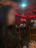 44、嫂子和哥吵架了心情不好,叫我出去喝酒,酒后拉着我去她家里操了。2