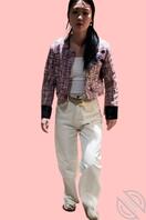 原创厕拍 白裤子小姐姐0