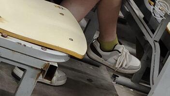 绿袜子紫袜子光脚1