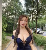  马来西亚网红【mspuiyi】（萧佩儿）与男友爱爱视频流出，颜值超高身材很顶0