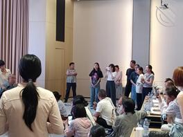 学习现场美女挺多