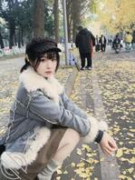 曝光反差母狗女老师，想看各位海友羞辱她