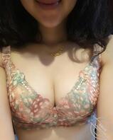 分享老婆，欢迎评论1