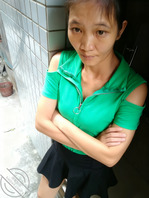 有没有帅哥帮我脱光衣服2