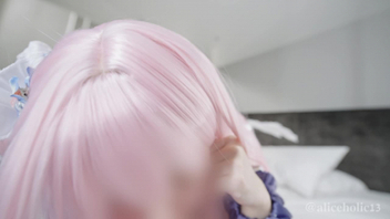 coser女友骑乘位扭腰男友直呼&ldquo;顶不住&rdquo;