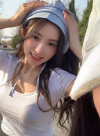 偷穿姐姐内衣意淫射精2