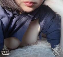 阿姨的奶子还是不错，想舔吗0