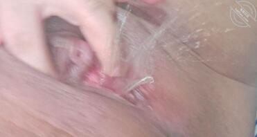 （求评）小母狗把自己玩尿了～好爽～