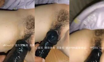 用手臂粗的巨屌抽插
