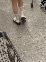 尾随萝莉学生妹,把玩小皮鞋加蕾丝袜(海角第一次发)0