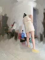 摄像头偷拍姐姐起床换衣服全过程,我沦陷了0