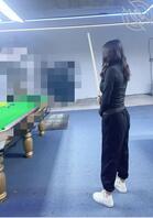 61(原创)回来了。兄弟们。今天刚到家,带妹妹去打台球玩了!1