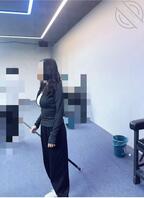 61(原创)回来了。兄弟们。今天刚到家,带妹妹去打台球玩了!2