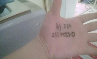 (原创)后妈疯狂勾引我,感觉被她强奸了一样,被迫把她内射了1