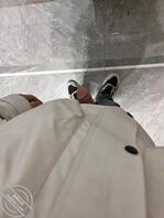 自己一人出去遛弯