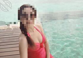 分享一下我的骚妈 真想跟大家一起 还会定期更新骚妈照片写真2