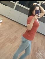 真实妈妈(49)给大家更新一下妈妈的福利。之前在酒店调教妈妈的视频1