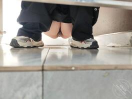 原创厕拍 肥臀眼镜少妇2