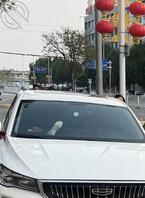 路边小骚货车里秀美足