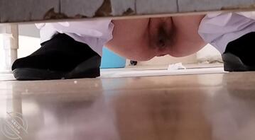 原创 风韵犹存的熟妇 保养的不错 年轻时也是个美人1